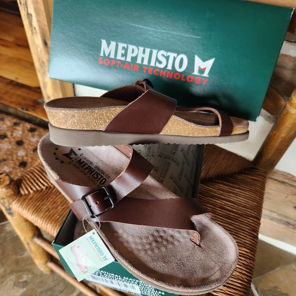 NIB Mephisto Helen Sandals